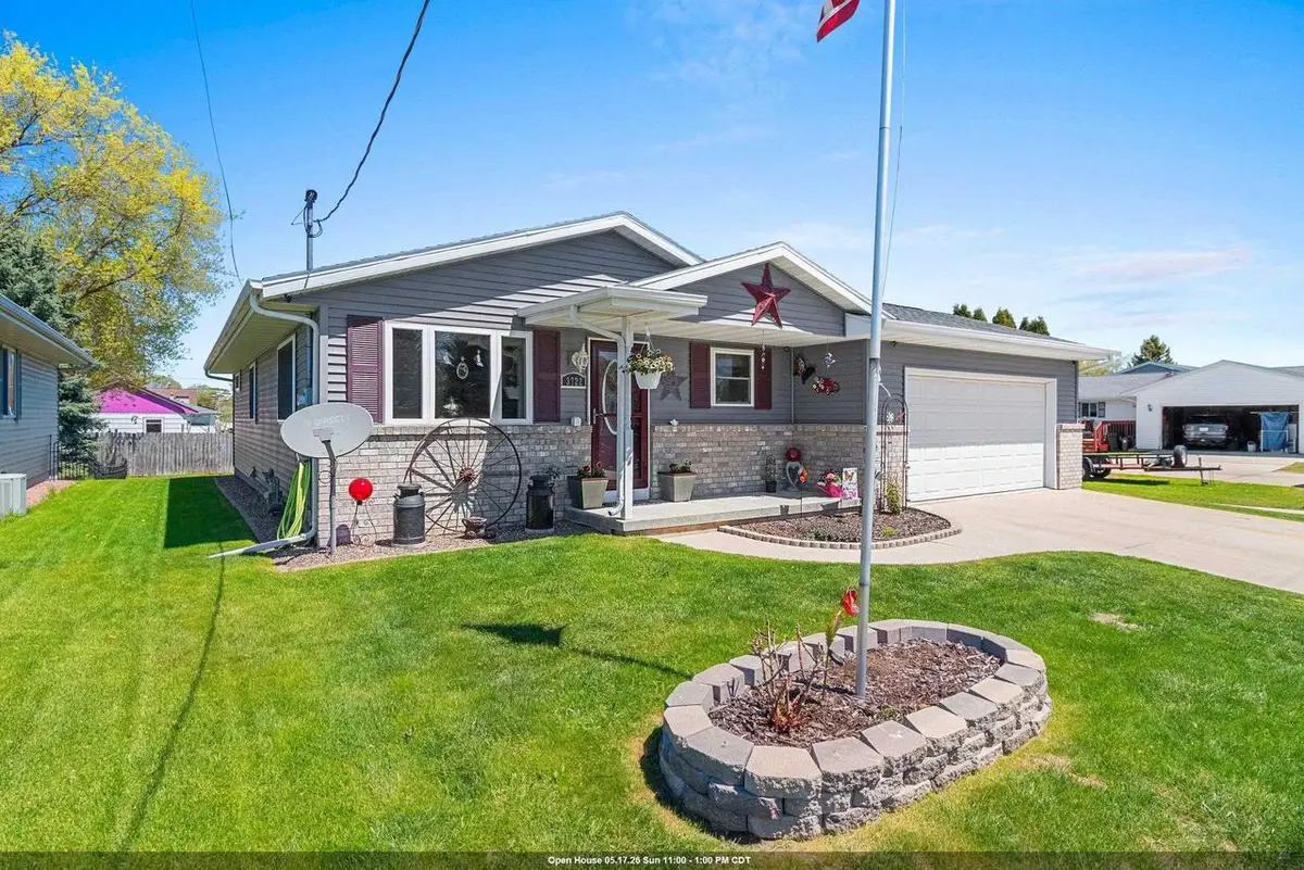 3722 MACKERT STREET, Manitowoc, WI 54220 - #1