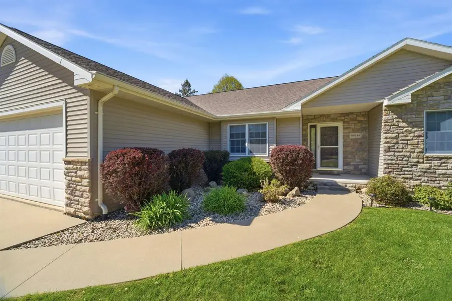 W6148 LONG COURT, Appleton, WI 54914 - #2