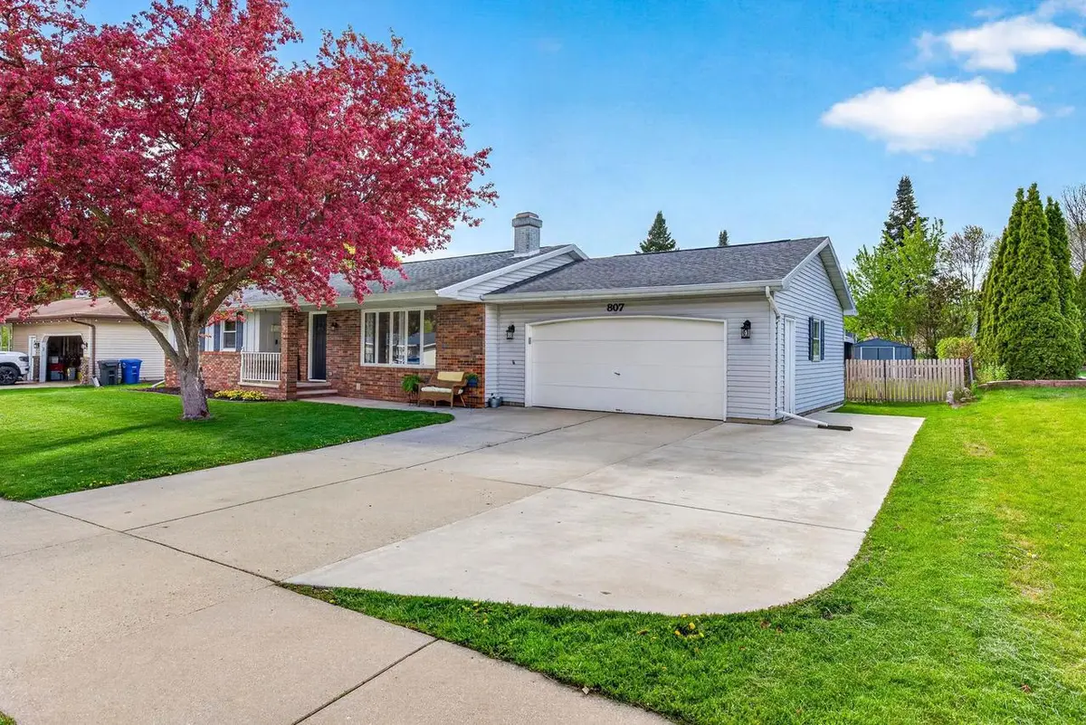 807 ROSEHILL ROAD, Kaukauna, WI 54130 - #1