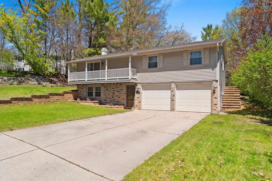 2987 ALBERT DRIVE, Green Bay, WI 54311 - #2