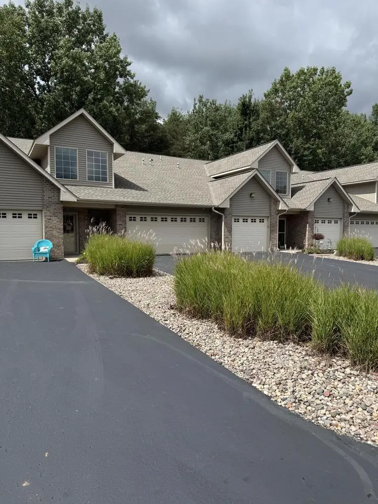 4711 W EVERBREEZE CIRCLE, Appleton, WI 54913 - #1