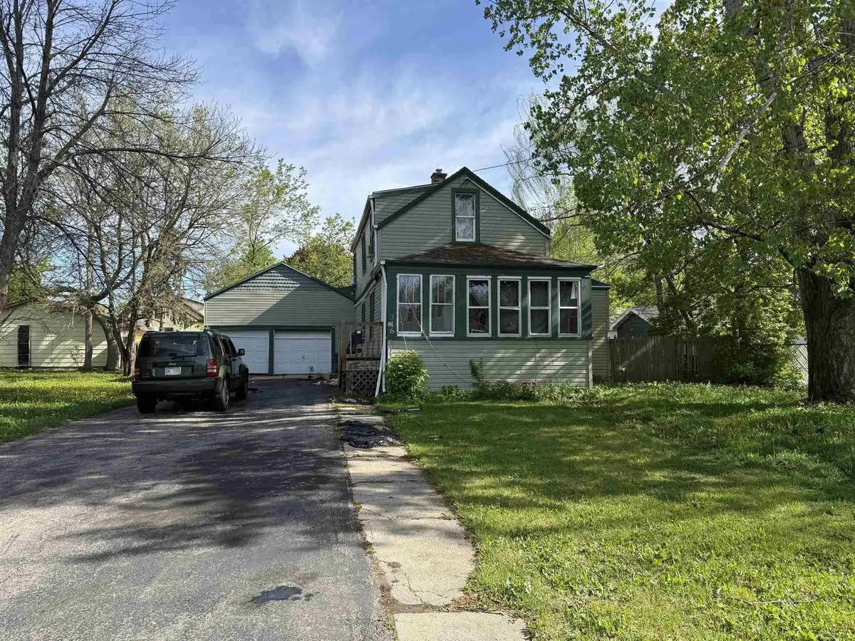 316 OXFORD AVENUE, Oshkosh, WI 54901 - #1