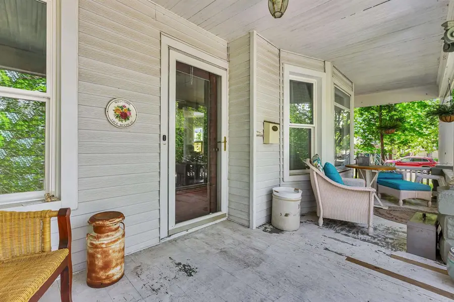 146 E MOORE STREET, Berlin, WI 54923 - #2