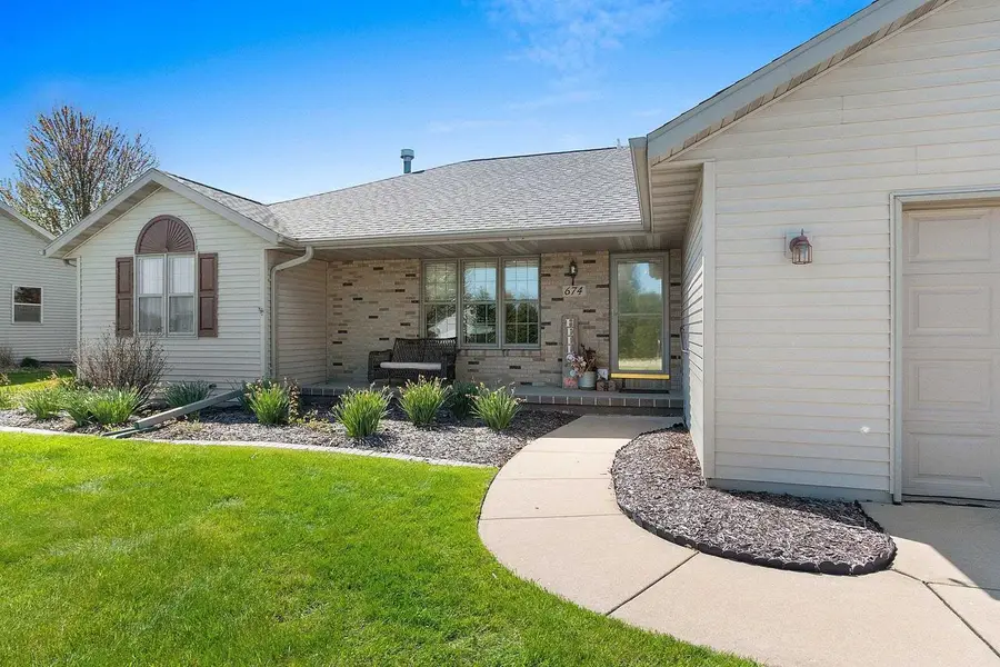 674 SWAN ROAD, De Pere, WI 54115 - #3