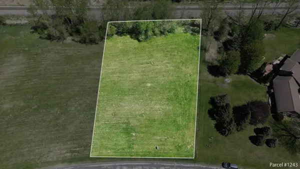 LAMISE WAY, Hortonville, WI 54944