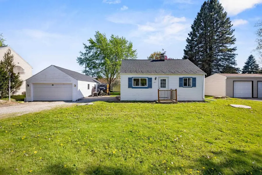 2717 W HEATHER AVENUE, Appleton, WI 54914 - #3