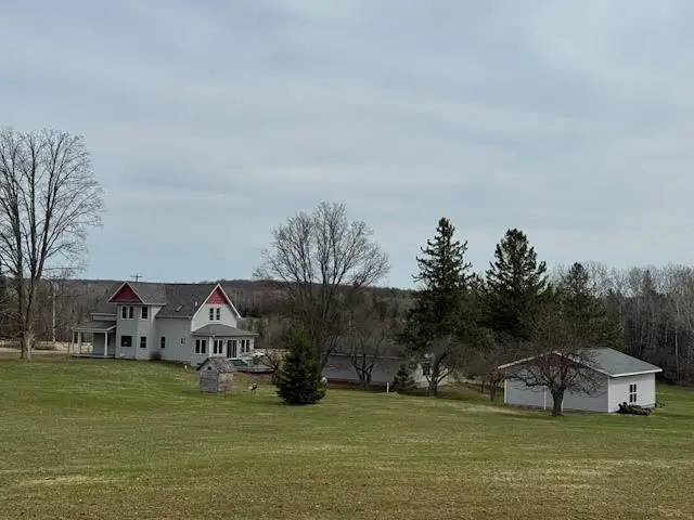 2695 MILLER ROAD, Florence, WI 54121 - #1