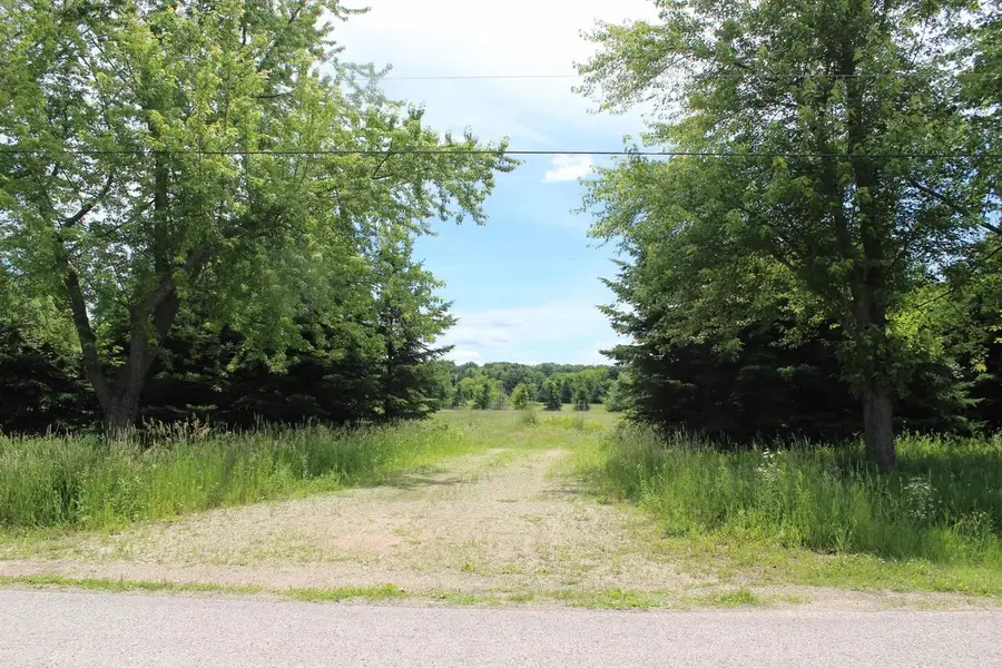 MAPLEWOOD LANE, Fond Du Lac, WI 54935 - #2