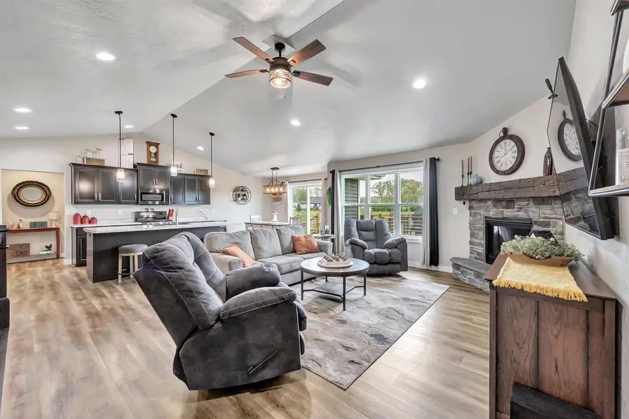 379 N SHADY LAWN CIRCLE, Sobieski, WI 54171 - #3