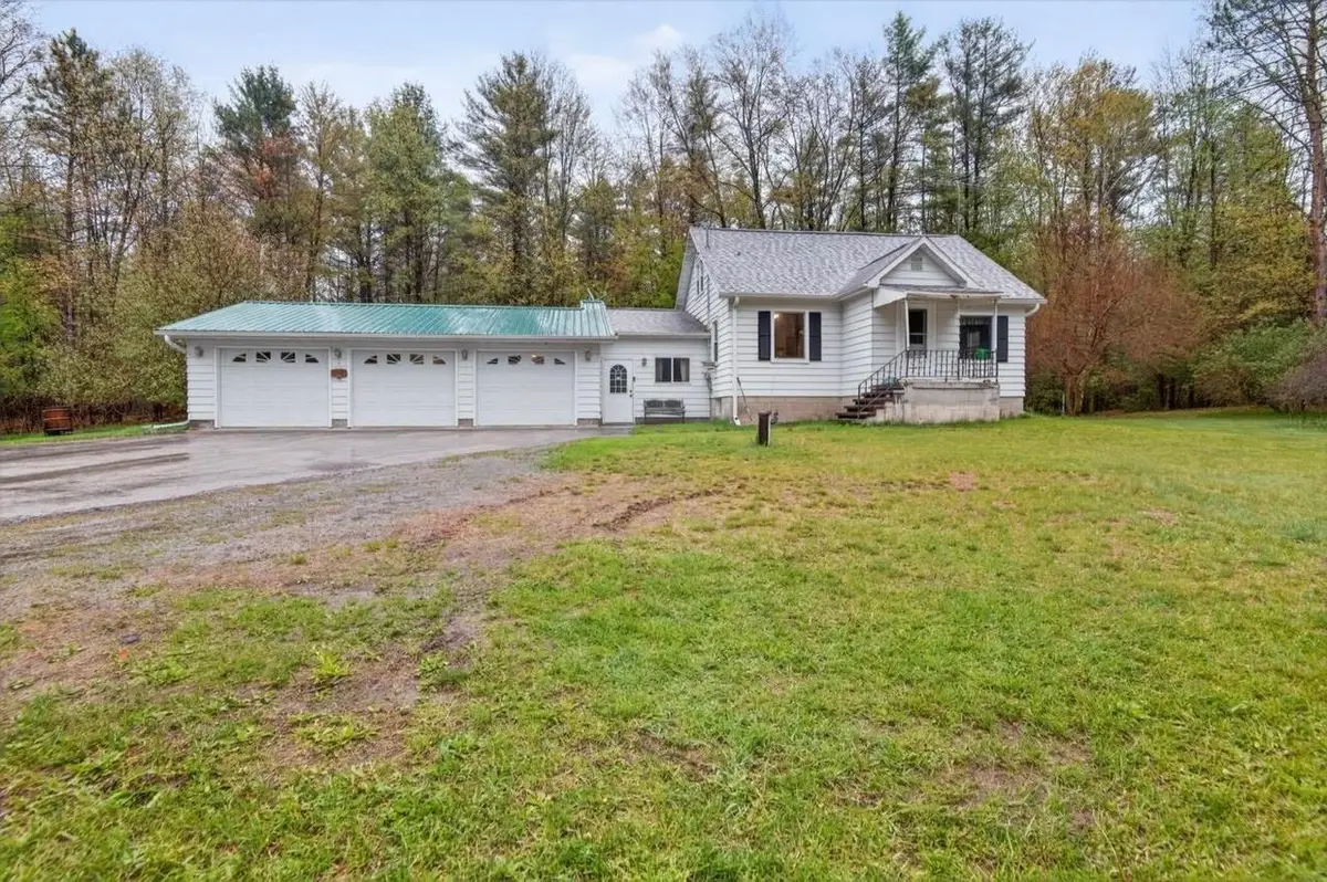 N3212 COUNTY RD D, Peshtigo, WI 54157 - #1
