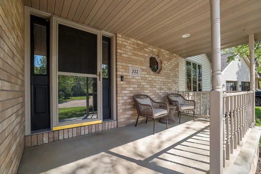 233 BURNING TREE COURT, Wrightstown, WI 54180 - #3