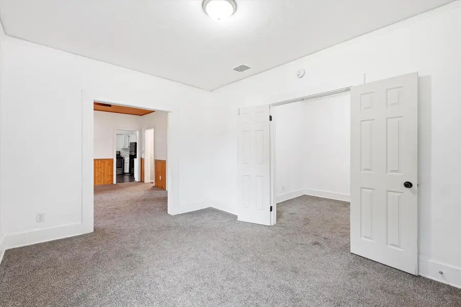 755 GROVE STREET, Oshkosh, WI 54901 - #3