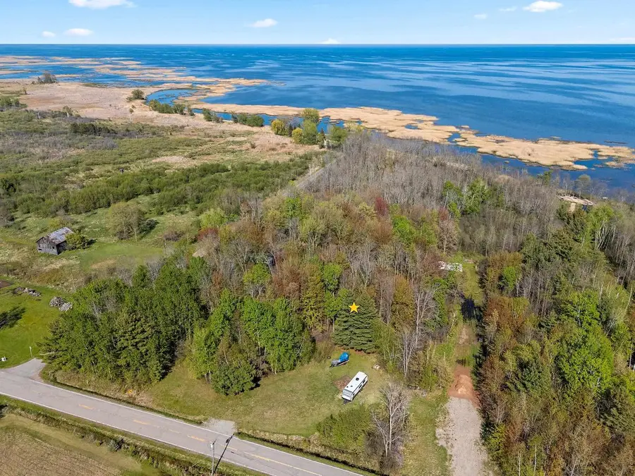 5386 COUNTY ROAD N, Oconto, WI 54153 - #2
