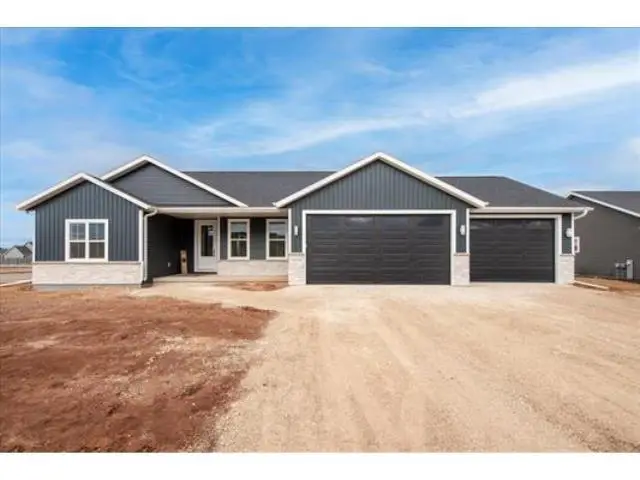 W6886 MCALLISTER DRIVE, Greenville, WI 54942 - #1