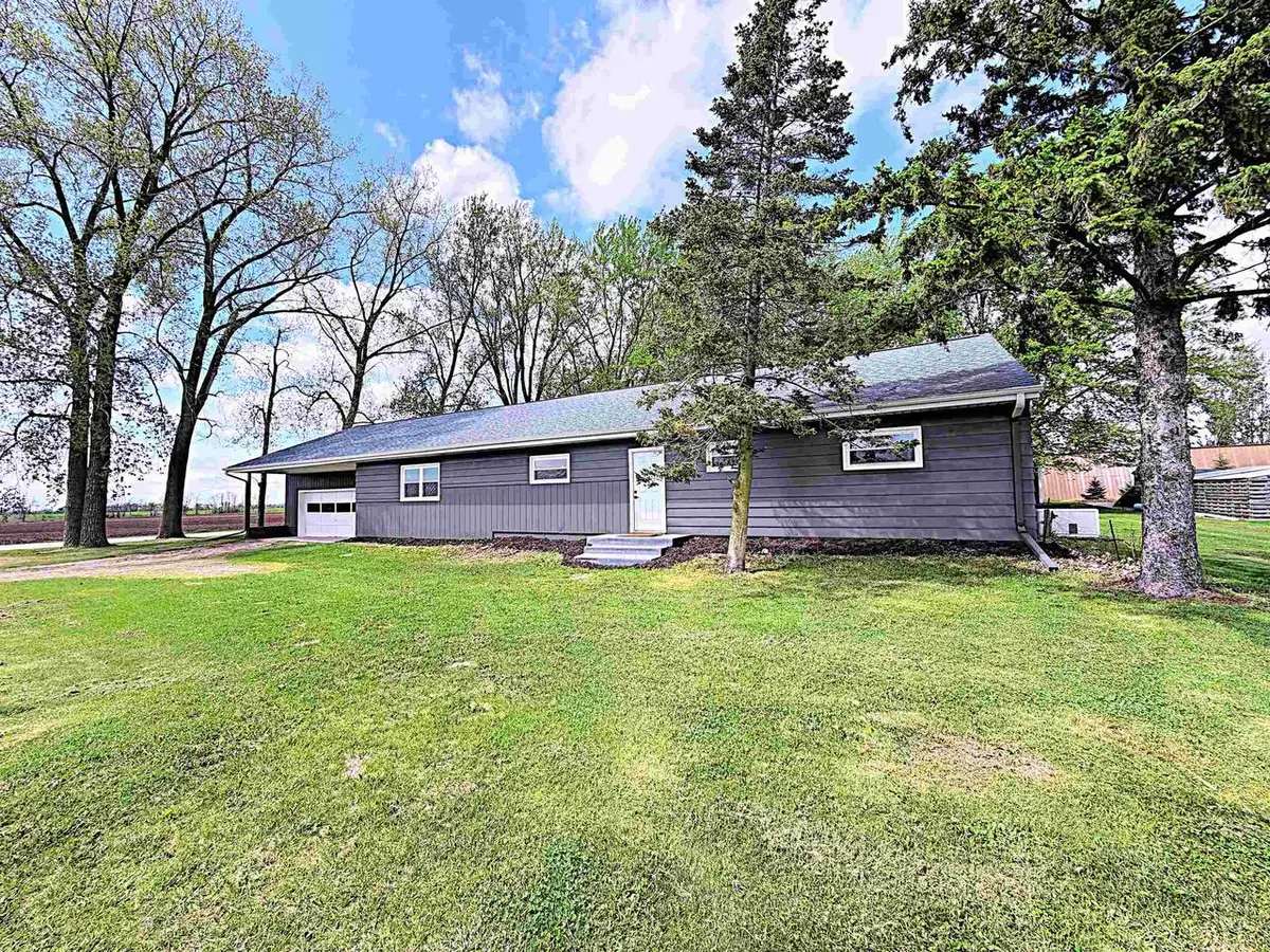24524 TAUS ROAD, Brillion, WI 54110 - #1
