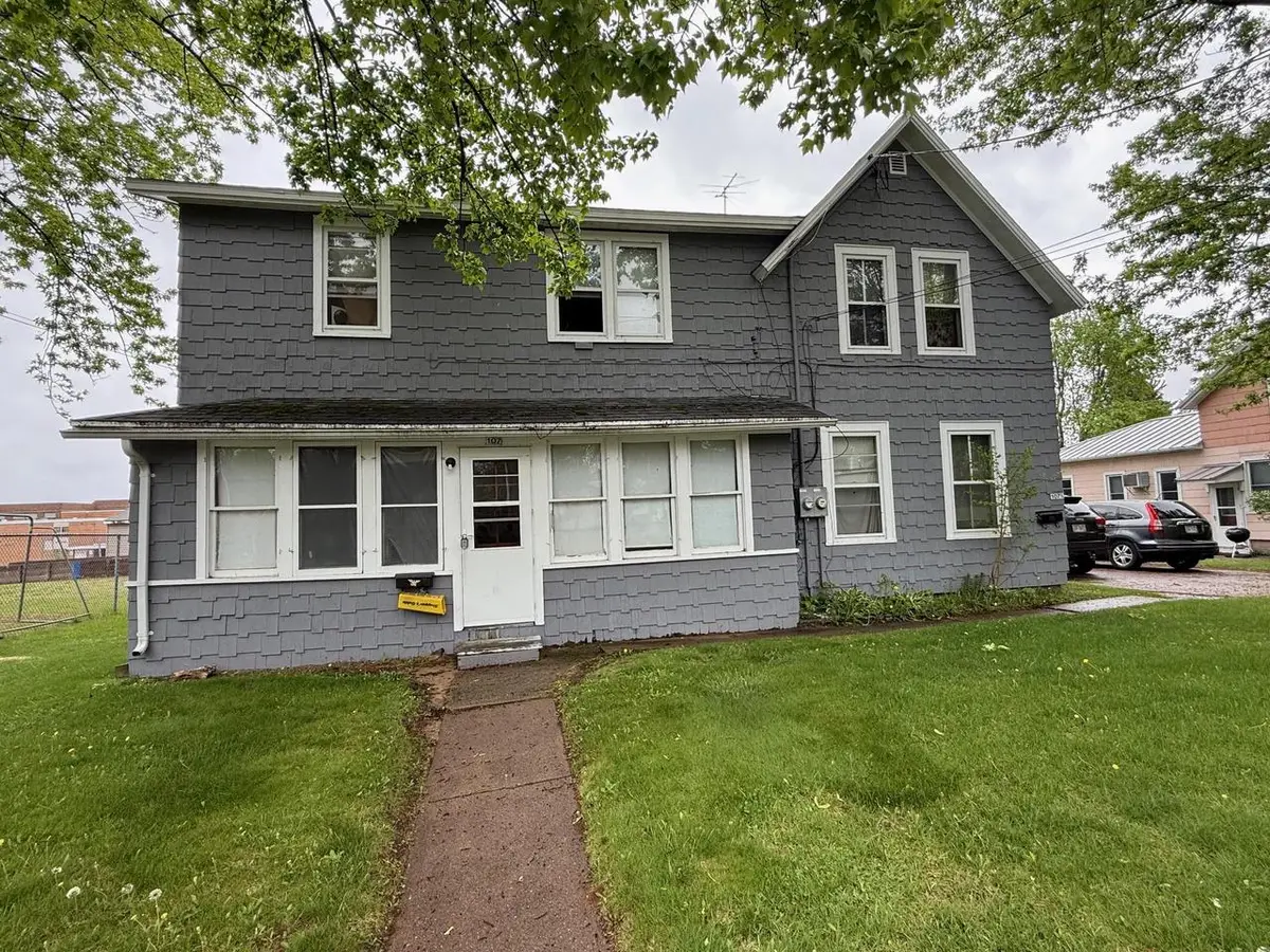 107 HEMLOCK STREET, Clintonville, WI 54929 - #1