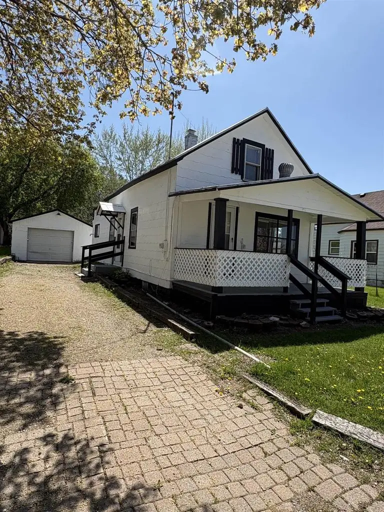 2020 COUNTY ROAD Q, Pound, WI 54161 - #1