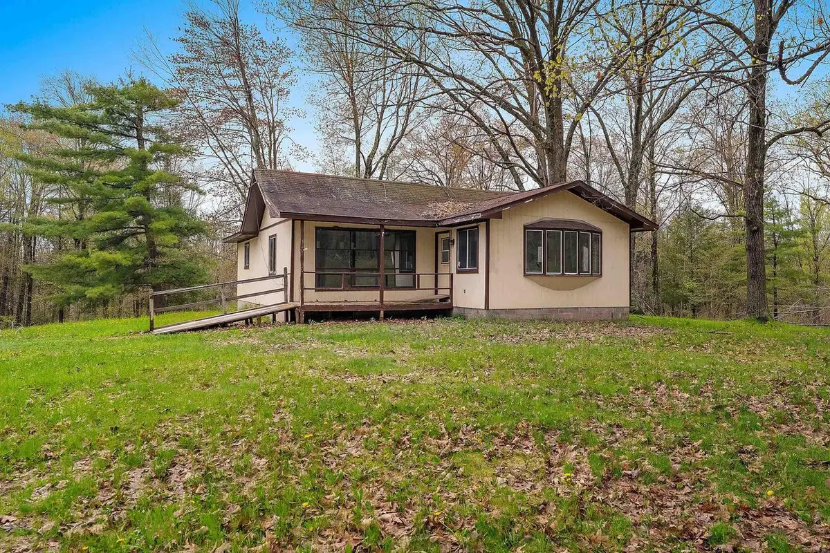N9464 SWEETHEART CITY ROAD, Wausaukee, WI 54177 - #1