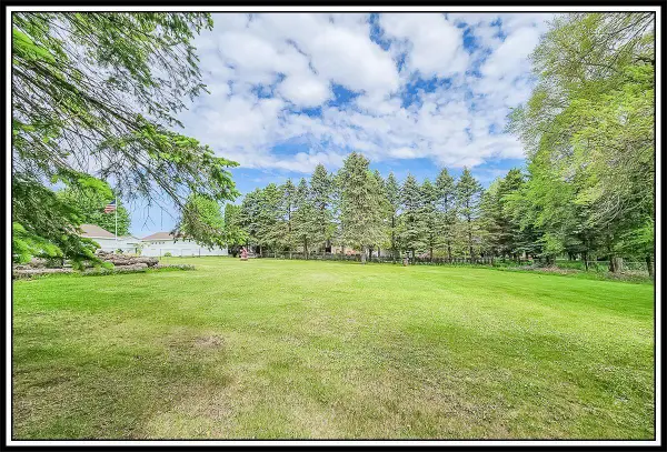 COUNTY ROAD II, Larsen, WI 54947