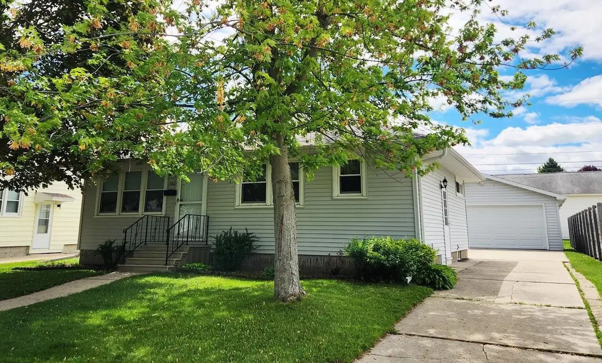 386 18TH STREET, Fond Du Lac, WI 54935 - #1