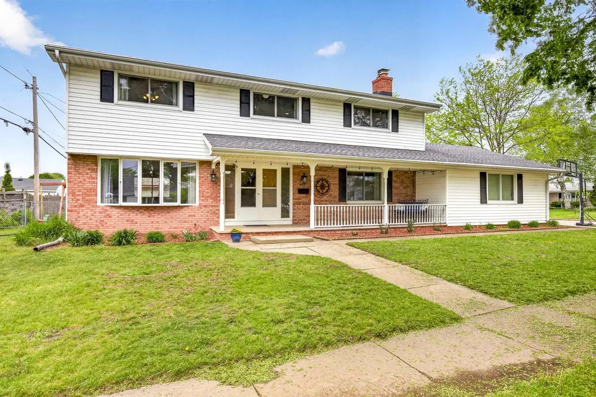 2615 N UNION STREET, Appleton, WI 54911 - #1