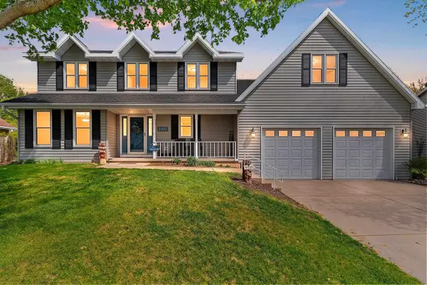 2951 VERCAUTEREN DRIVE, Green Bay, WI 54313