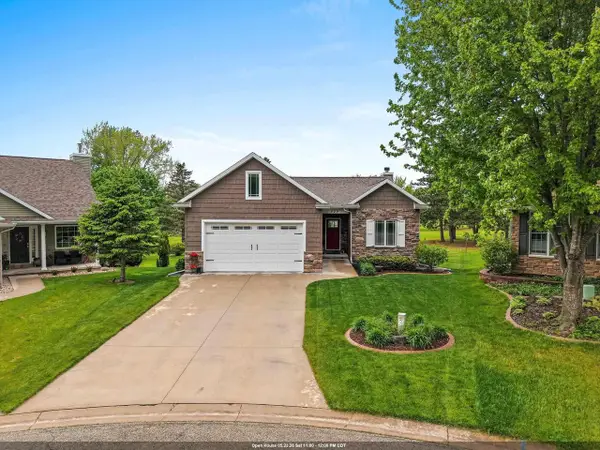 529 GOLF SIDE COURT, Hortonville, WI 54944