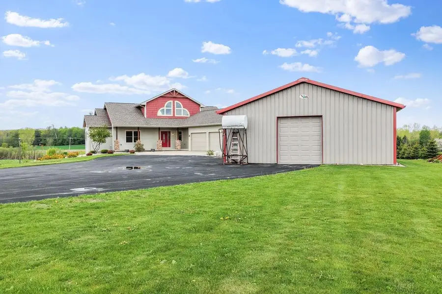 7074 FAIRVIEW ROAD, Denmark, WI 54208 - #3