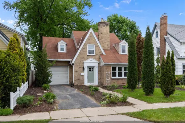 706 LINCOLN STREET, Neenah, WI 54956