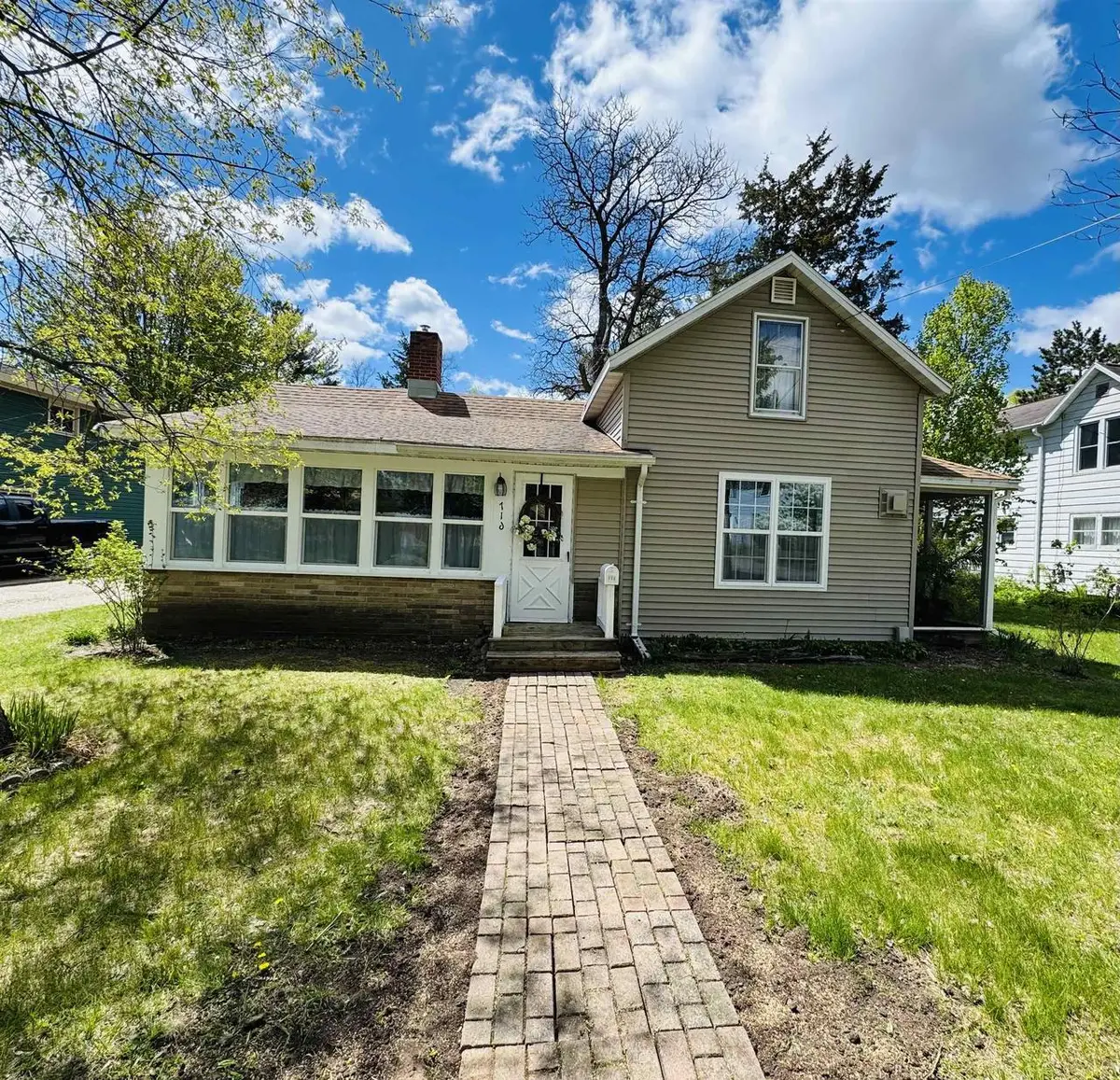 716 ROYALTON STREET, Waupaca, WI 54981 - #1