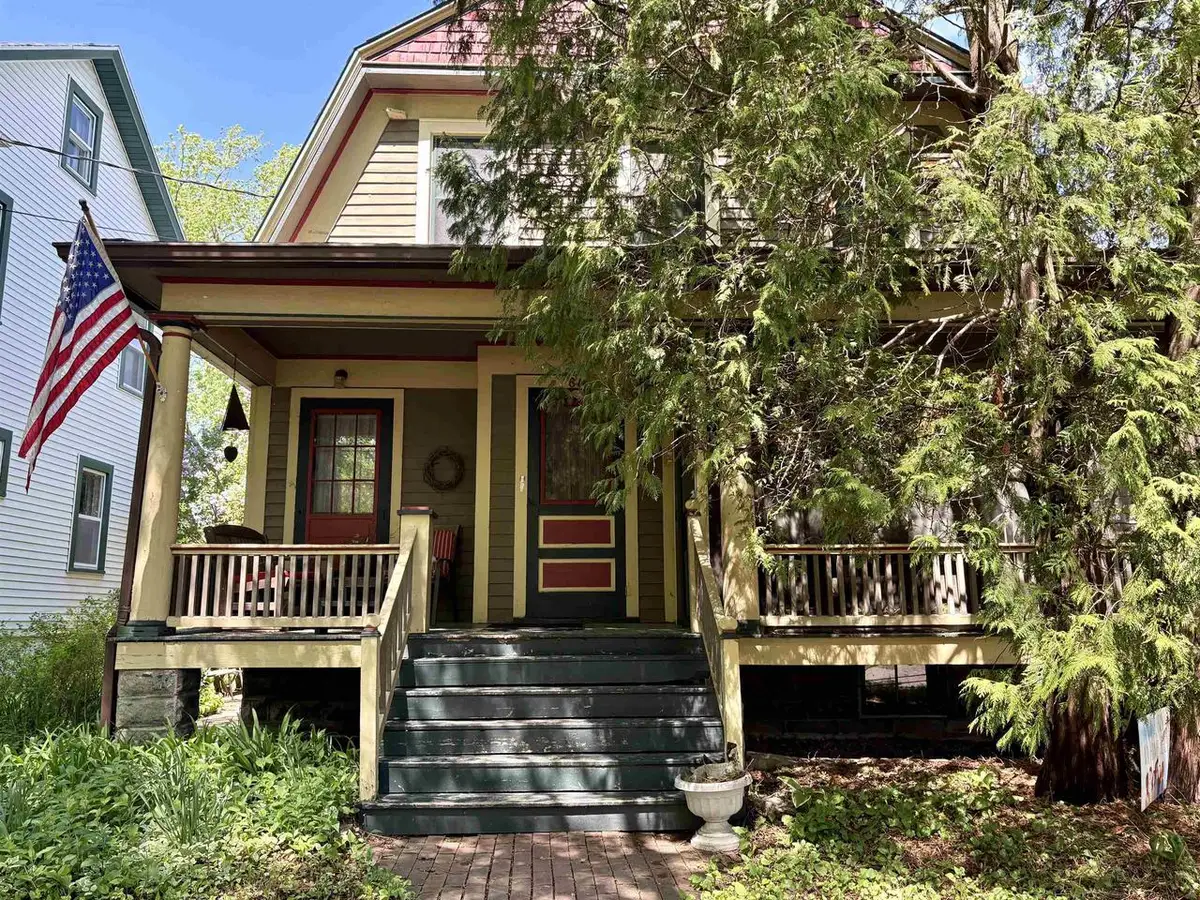 878 HUBBARD STREET, Green Bay, WI 54303 - #1
