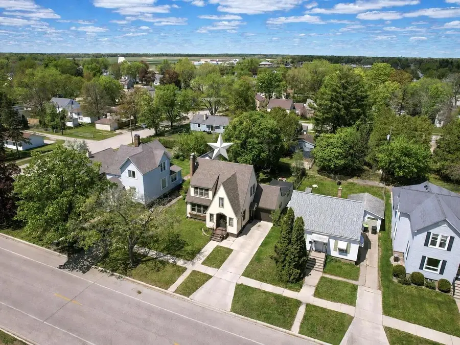 1812 14TH AVENUE, Menominee, MI 49858 - #3