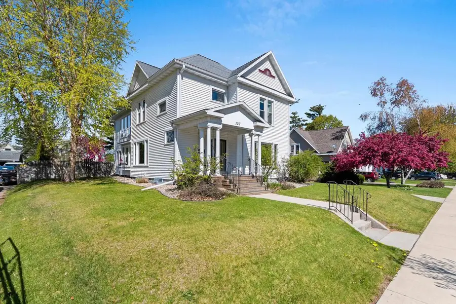 127 S SMALLEY STREET, Shawano, WI 54166 - #3