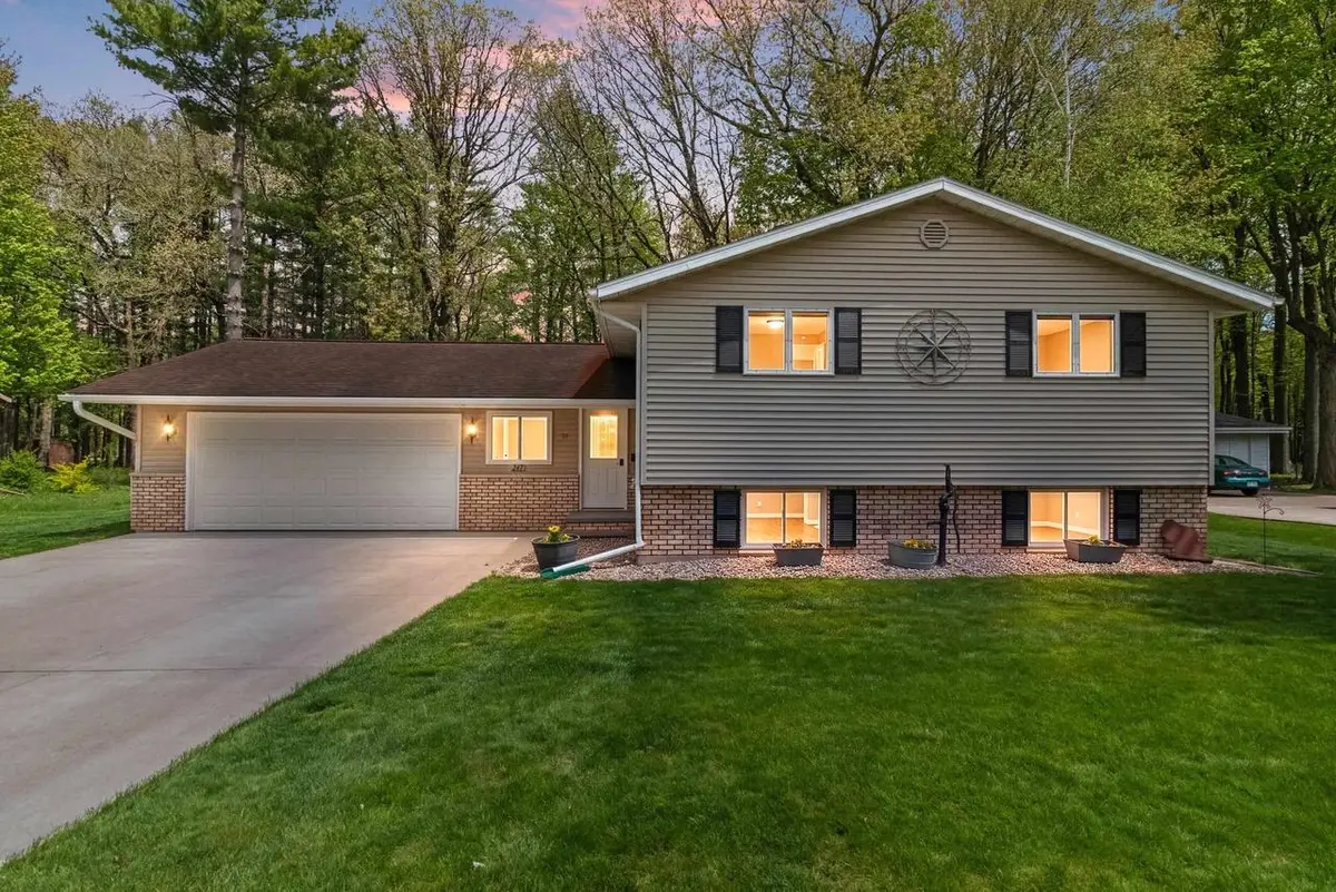 247 NORTHRIDGE DRIVE, Shawano, WI 54166 - #1