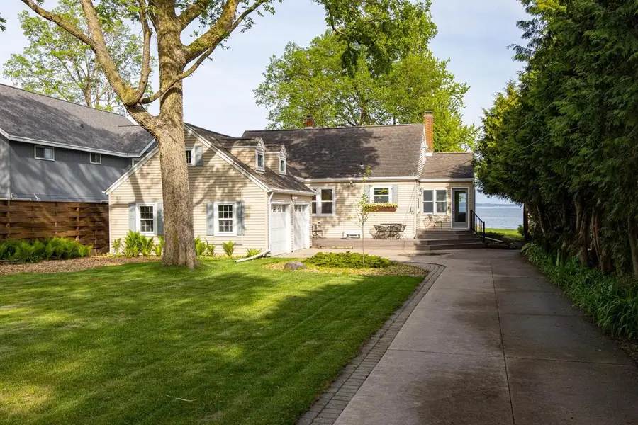 188 ADELLA BEACH ROAD, Neenah, WI 54956 - #2
