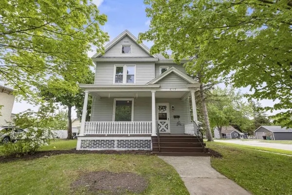 617 NEWBURY STREET, Ripon, WI 54971
