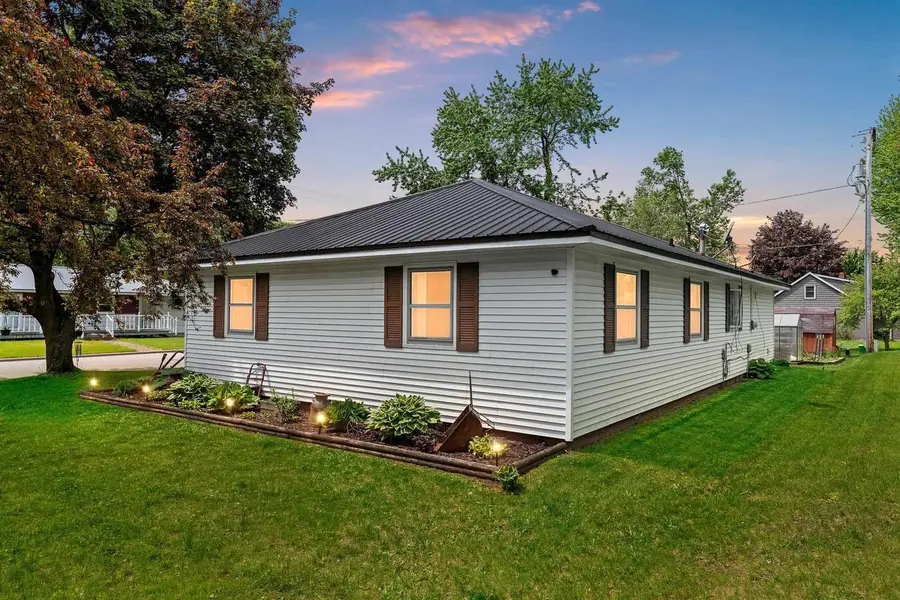 101 W CEDAR STREET, Bonduel, WI 54107 - #3