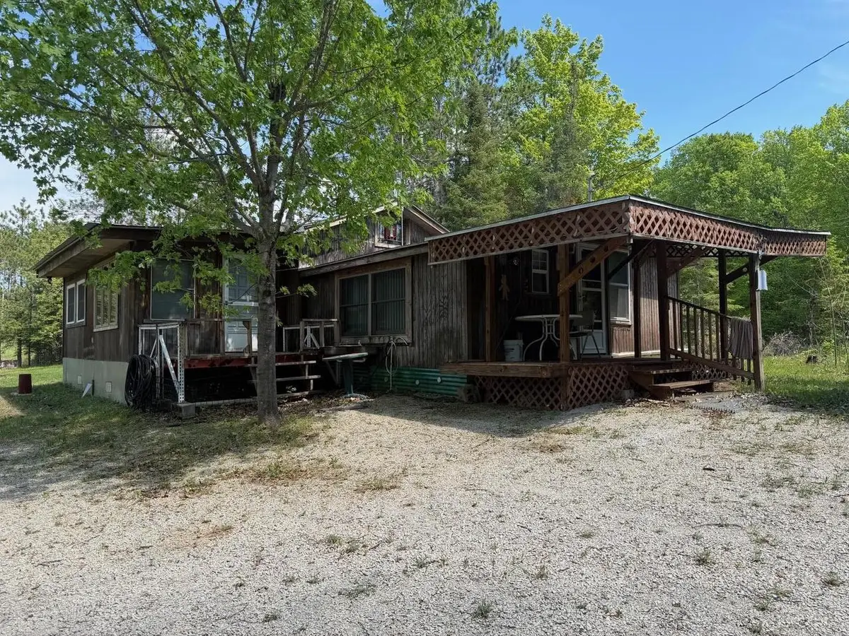 W6486 SNOW ROAD, Daggett, MI 49821 - #1