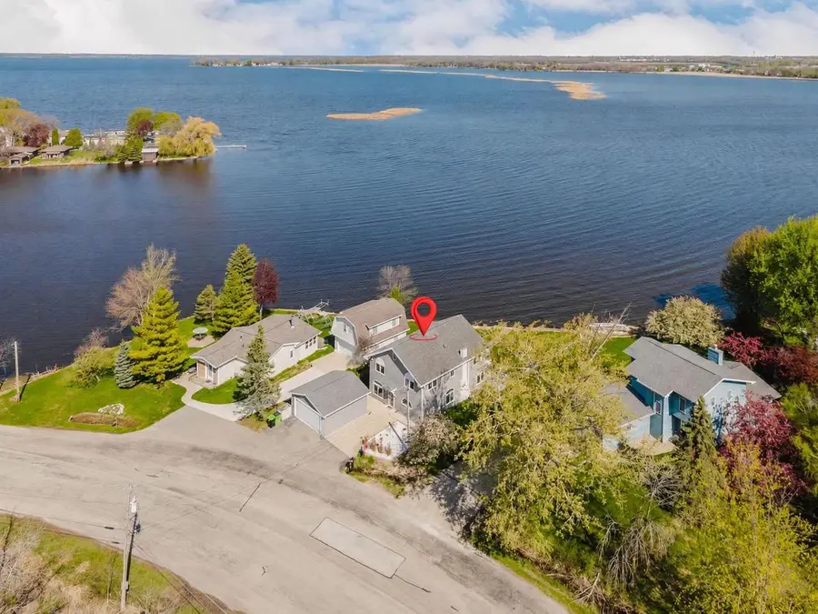 2210 WESTWIND ROAD, Oshkosh, WI 54904 - #2