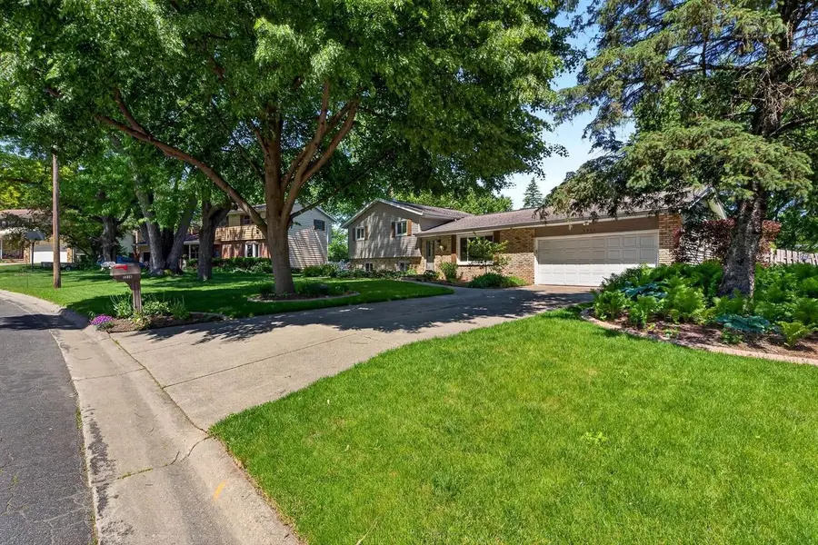 2214 STEWARD COURT, Sun Prairie, WI 53590 - #2
