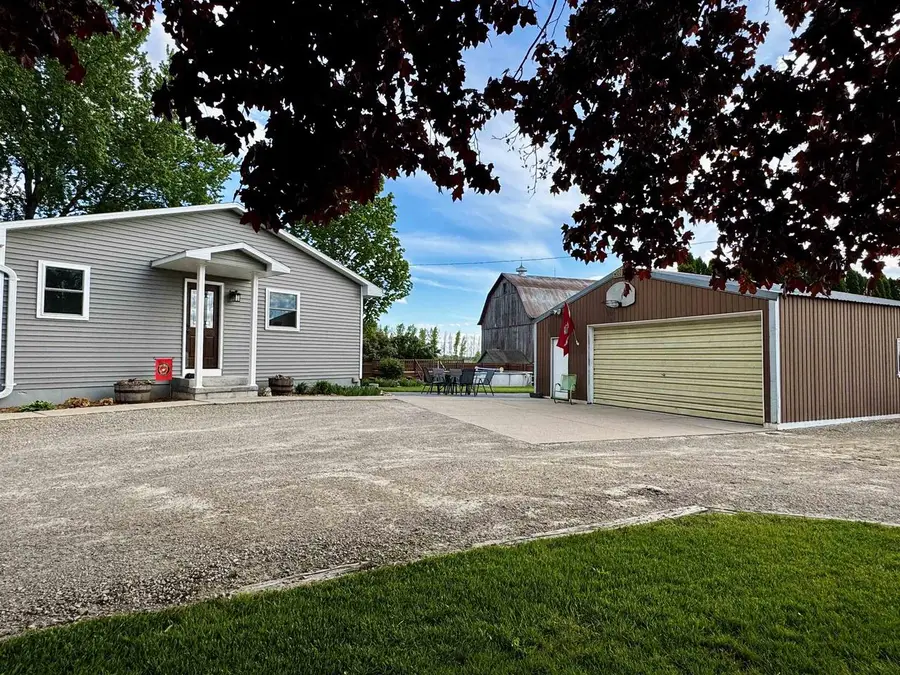 4103 FAIRVIEW ROAD, Larsen, WI 54947 - #3