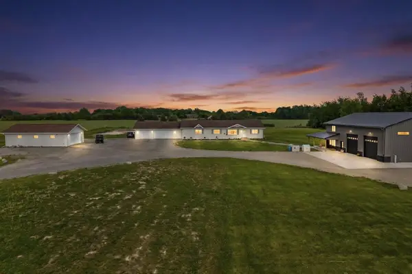 1254 S OVERLAND ROAD, De Pere, WI 54115