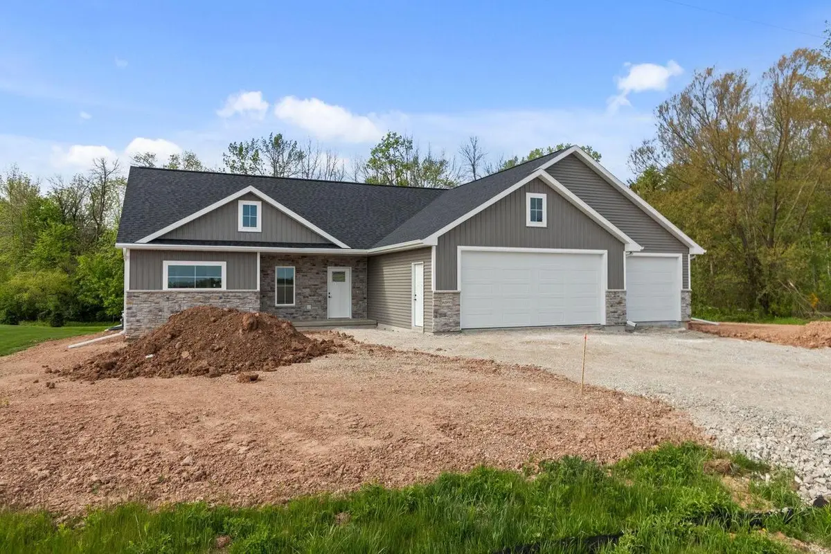 W5995 WOODLAND ROAD, Menasha, WI 54952 - #1