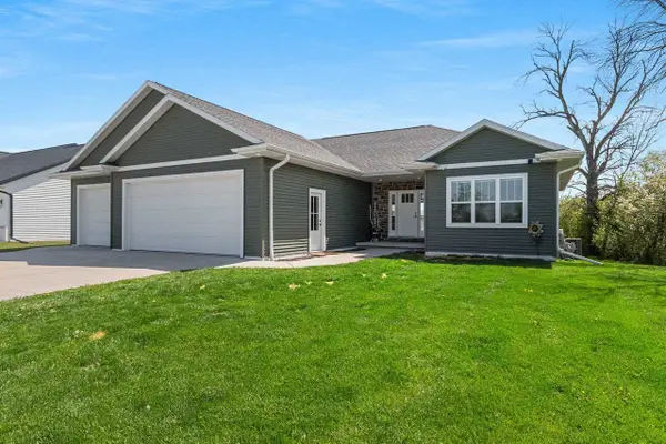 3027 SCARLET OAK ROAD, De Pere, WI 54115