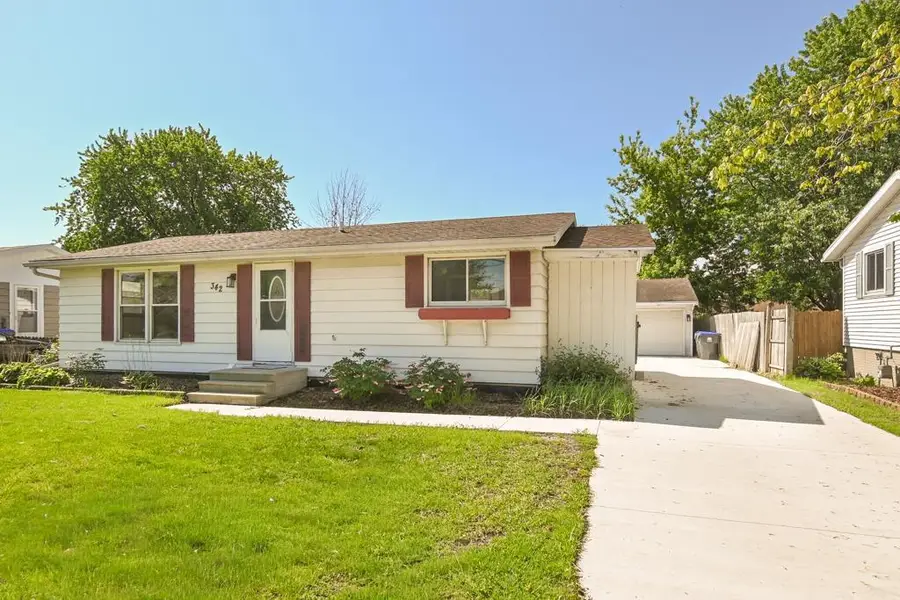 342 W BELL STREET, Neenah, WI 54956 - #2