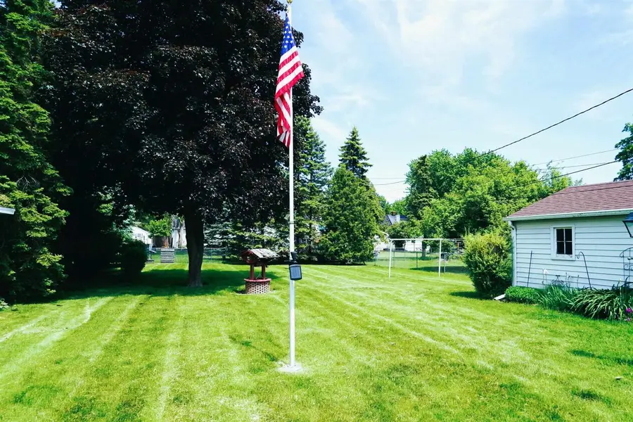 1142 BOND STREET, Green Bay, WI 54303 - #2