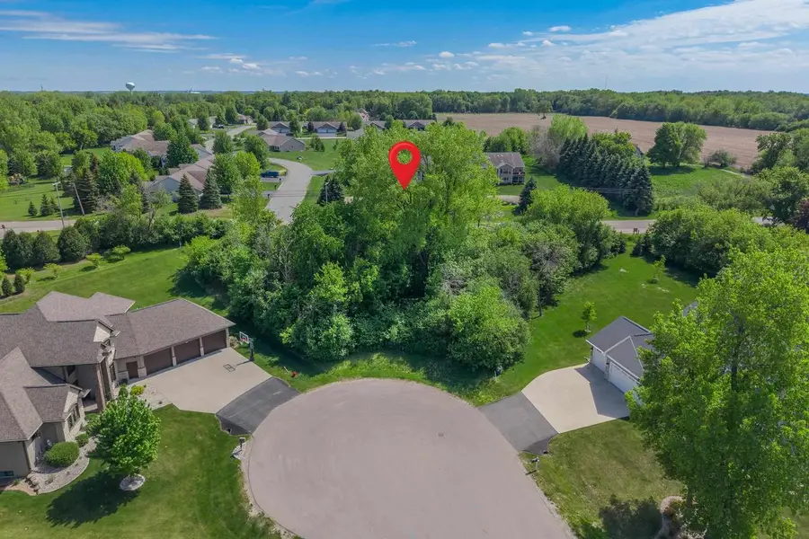 4366 STONEGATE COURT, Oshkosh, WI 54904 - #2
