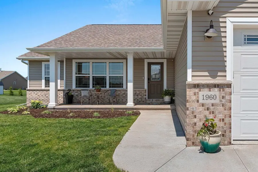 1960 RED FOX LANE, Kaukauna, WI 54130 - #2