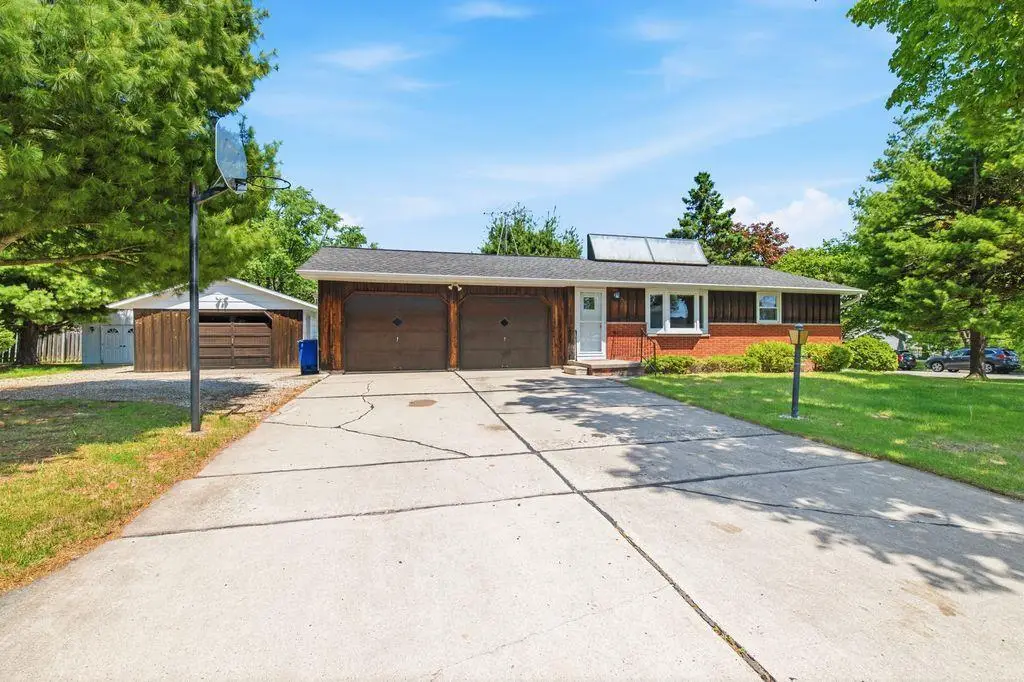 1532 NORTH ROAD, Green Bay, WI 54313 - #1