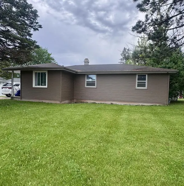 1105 FAY COURT, De Pere, WI 54115